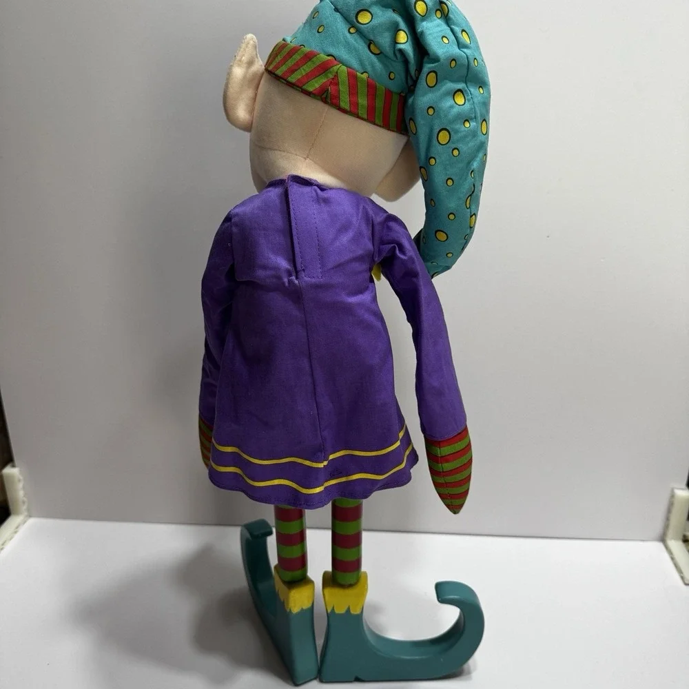 Giftcraft christmas elf